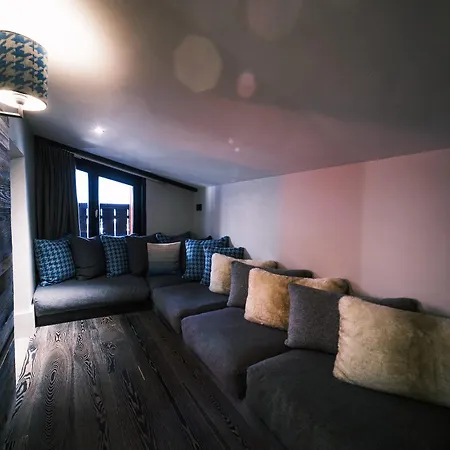 Le Prieure & Hotel