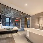 Le Prieuré Hotel 4*