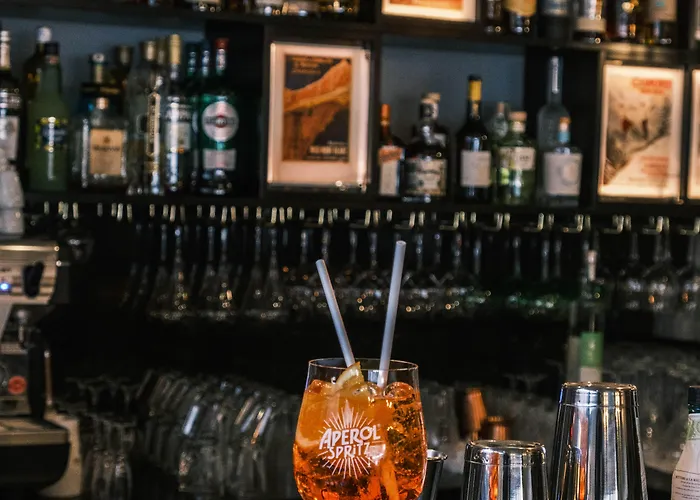 Le Prieure & Hotel